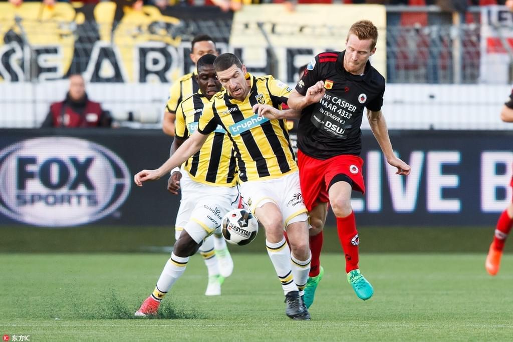 峰的光辉 峰的光辉